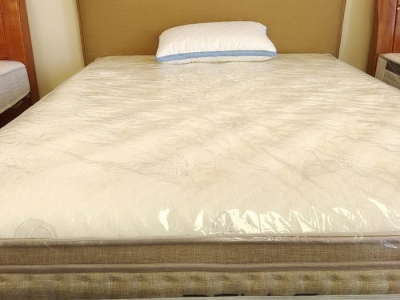 Superior soft mattress(Queen only)